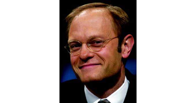 Did David Hyde Pierce Have a Heart Attack