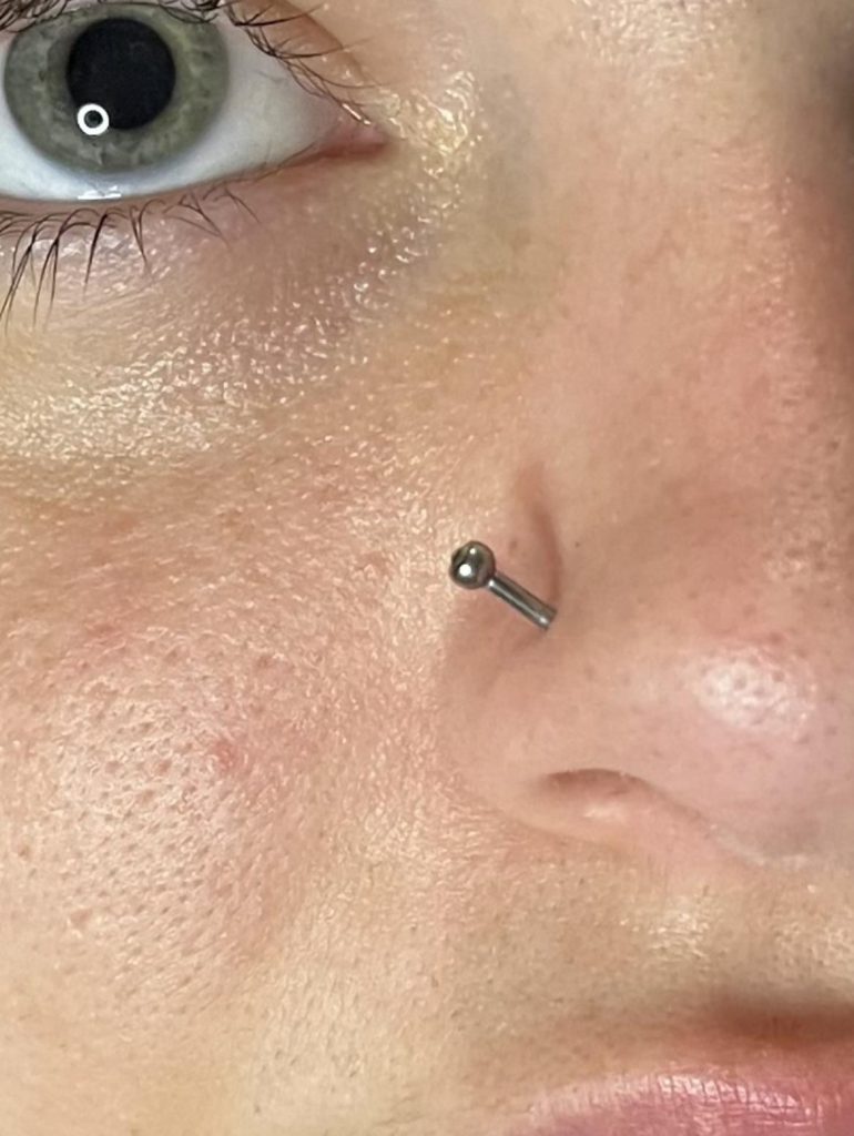 How to Remove Nostril Piercing
