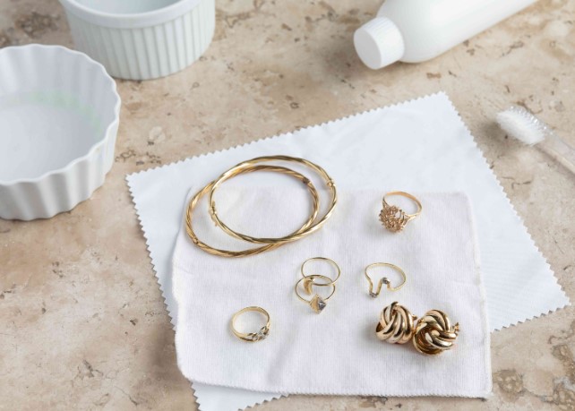 Best Earring Cleaners