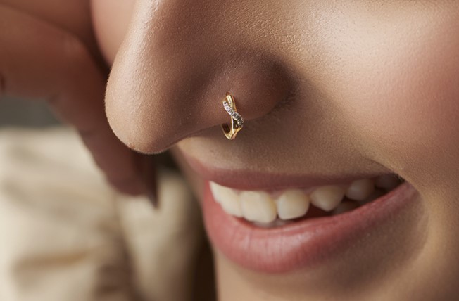 Best saline solutions for nose piercing
