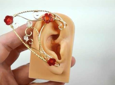 How to Wear Cuff Earrings