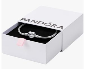 PANDORA Moments Heart Clasp Snake Chain Bracelet