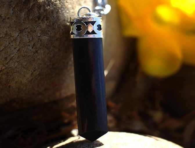 Best Crystal Necklaces for Protection