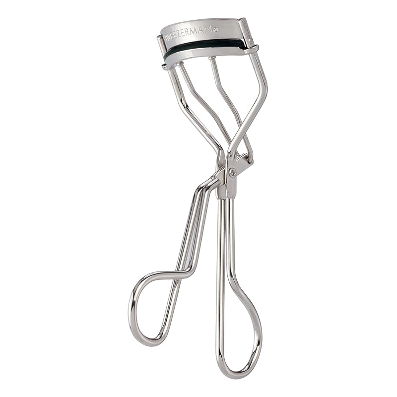 Tweezerman Classic Eyelash Curler with Refillable Pads – Universal Fit