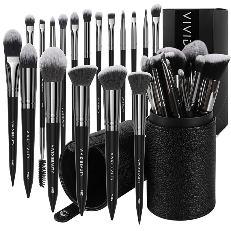 18-Piece Professional Deluxe Makeup Brush Kit